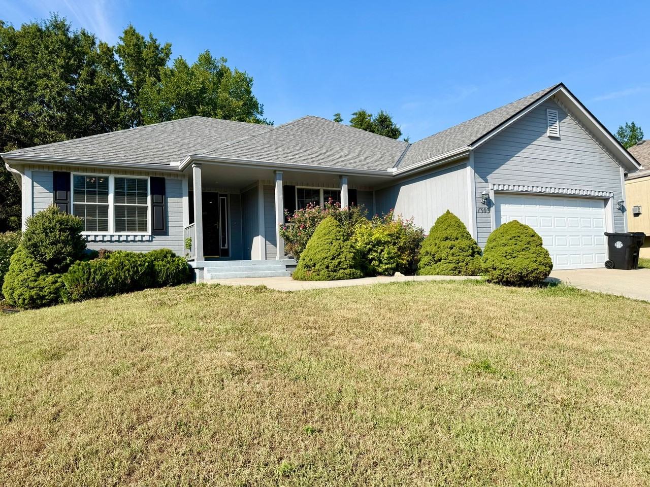 1303 Cotton Wood Ave - Photo 2 of 27