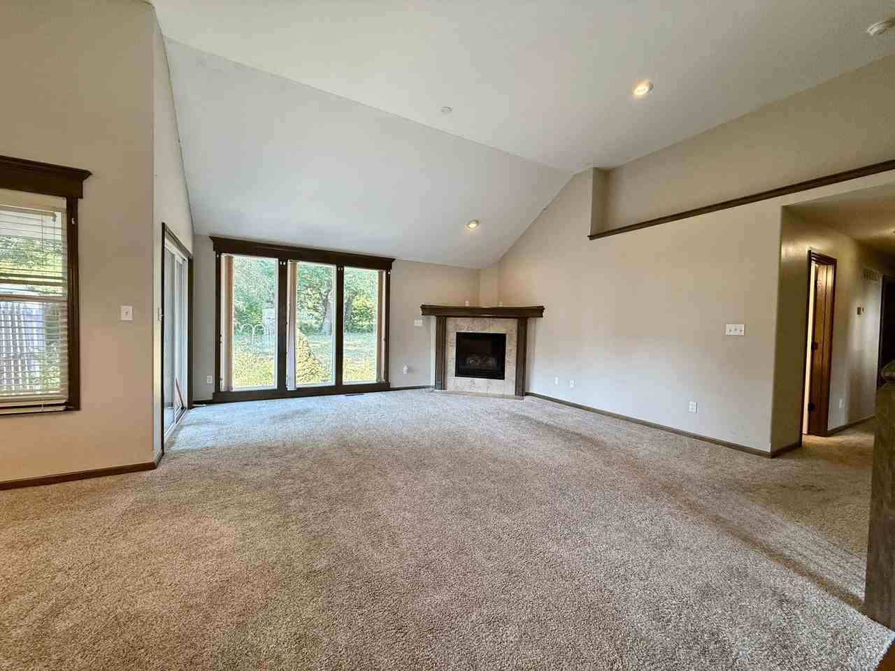 1303 Cotton Wood Ave - Photo 5 of 27
