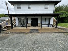 featured image of 630 Carlock Ave #C