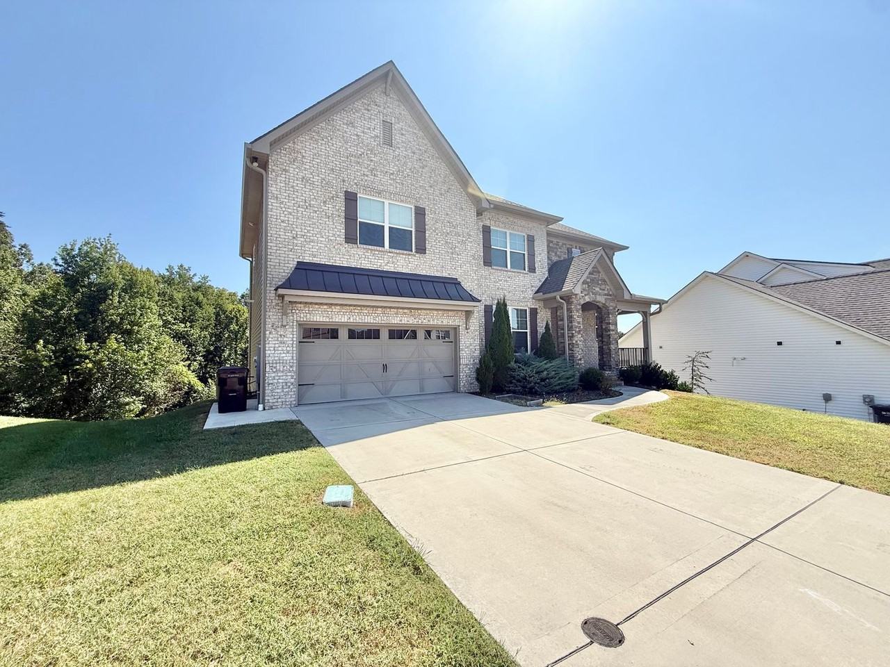 516 Vivian Lee Ln - Photo 3 of 49