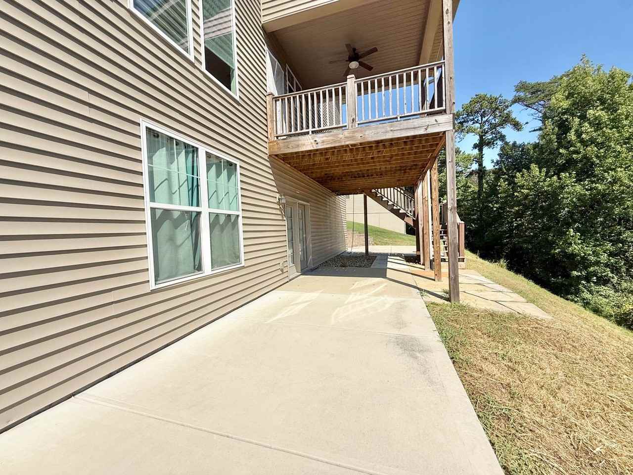 516 Vivian Lee Ln - Photo 5 of 49