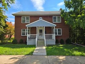 1240 Manor St - Photo 1 of 1