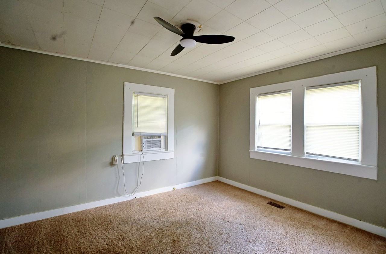 402 402 Madison Avenue SW - Photo 6 of 10