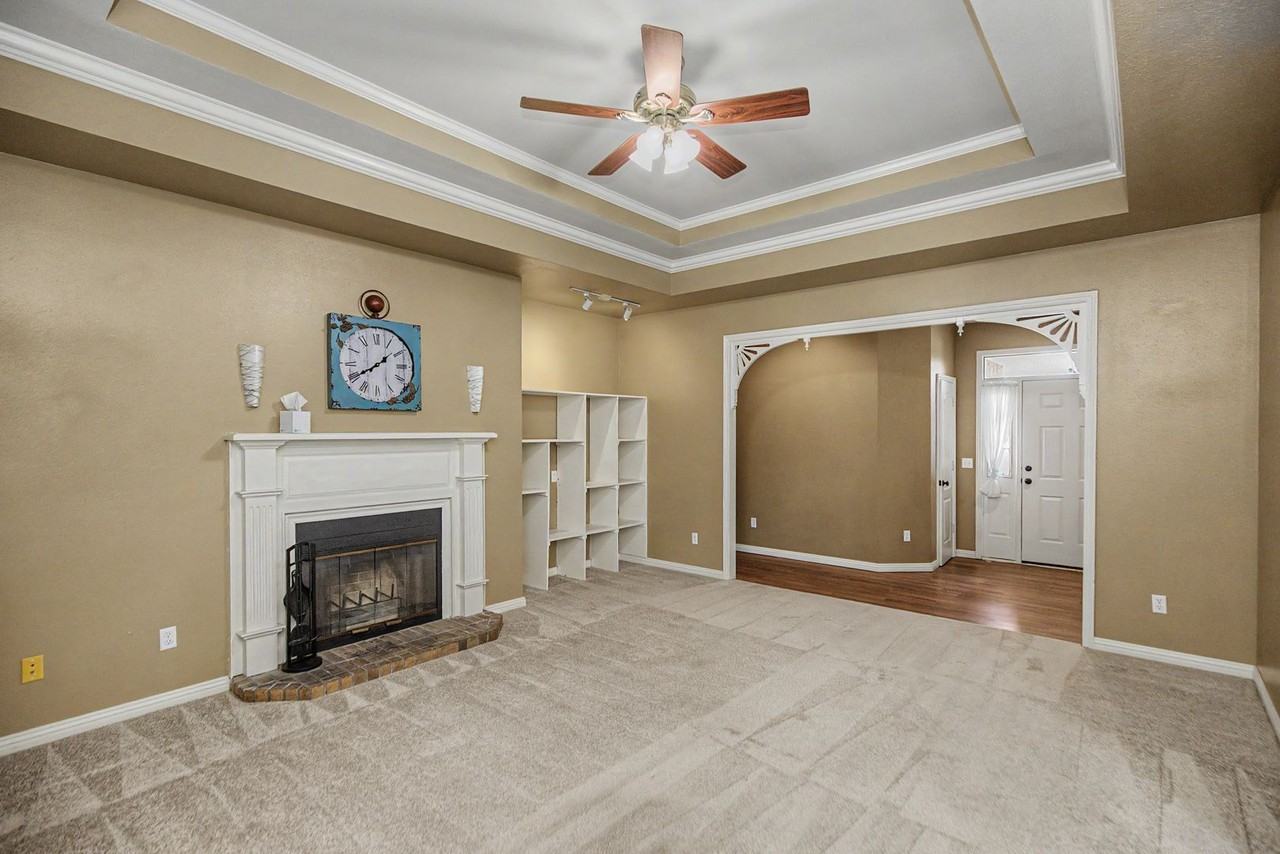 29 Ivy Cir - Photo 3 of 19