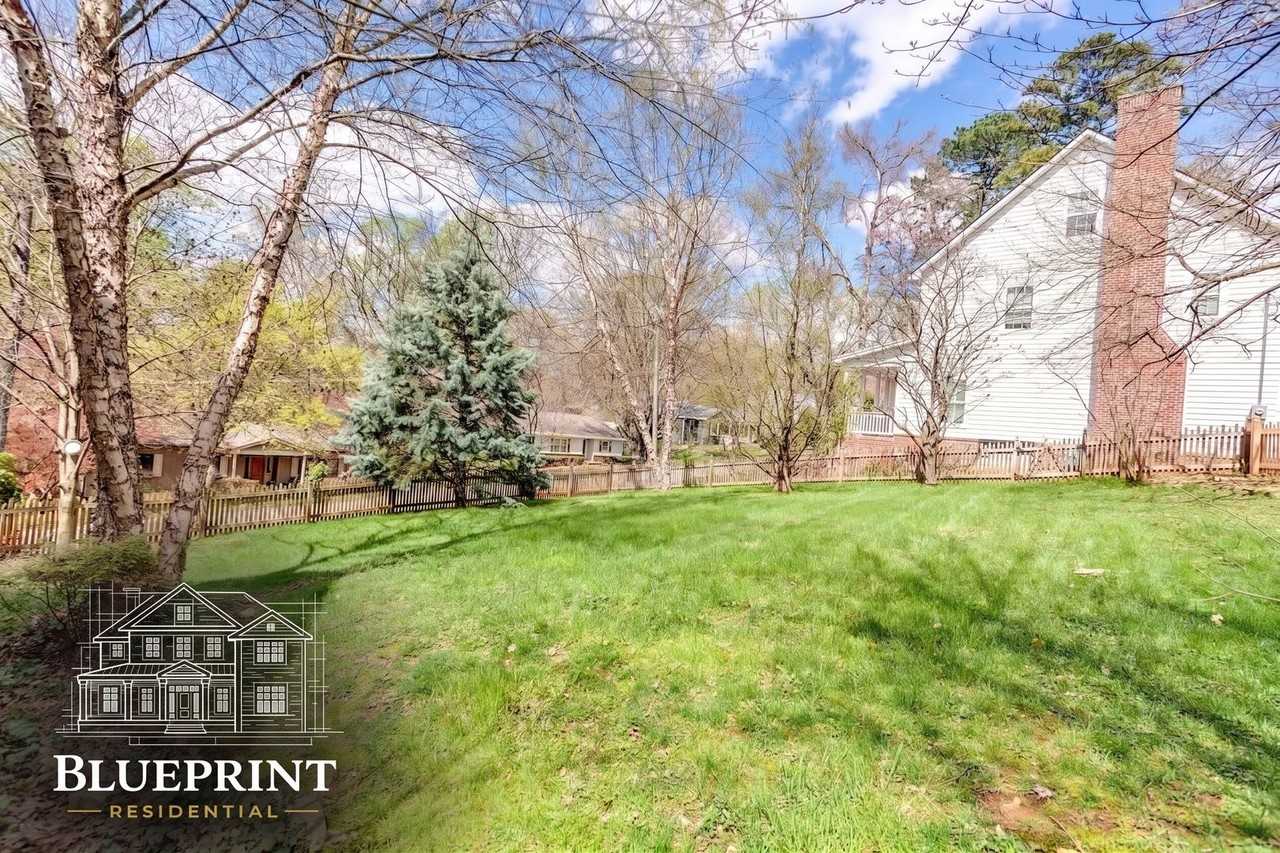 5749 Sunrise Dr - Photo 4 of 20