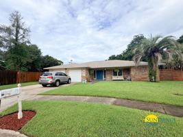 featured image of 102 Tanglewood Ct