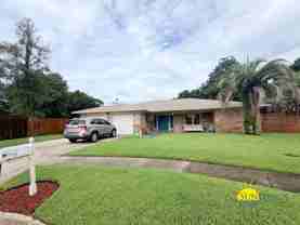 102 Tanglewood Ct - Photo 1 of 1