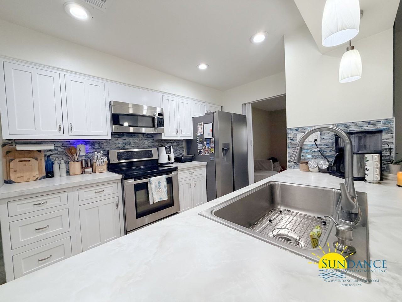 102 Tanglewood Ct - Photo 3 of 19