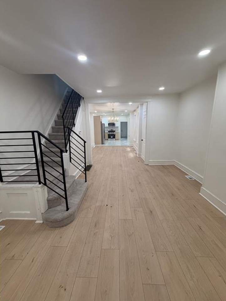 239 N 59th St - Photo 2 of 15