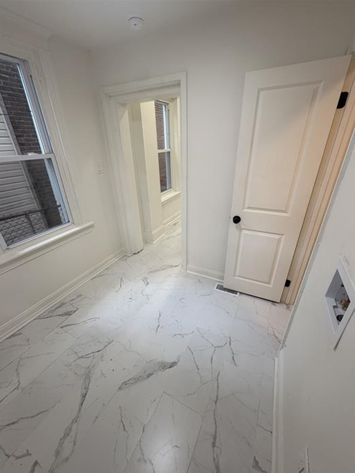 239 N 59th St - Photo 7 of 15
