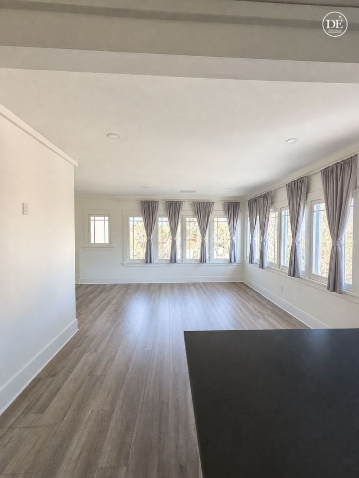 Charming Apartments in Exposition Park - Photo 3 of 43