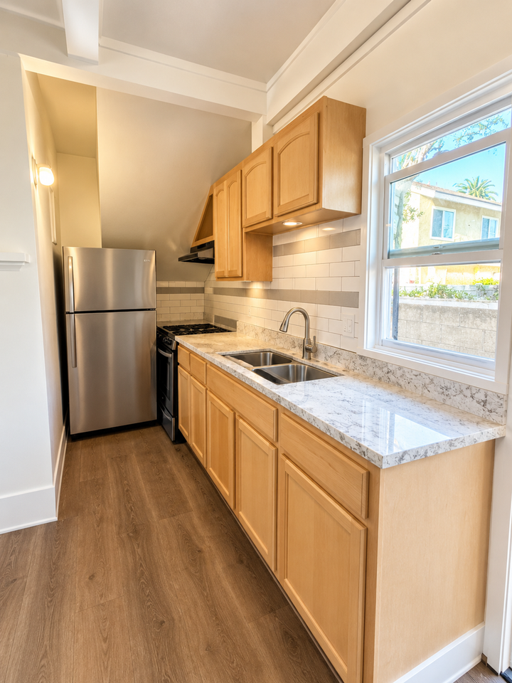 Charming Apartments in Exposition Park - Photo 6 of 43