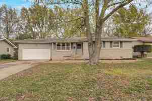 featured image of 2316 S Barcliff Ave