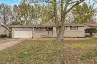 2316 S Barcliff Ave - Photo 1 of 1