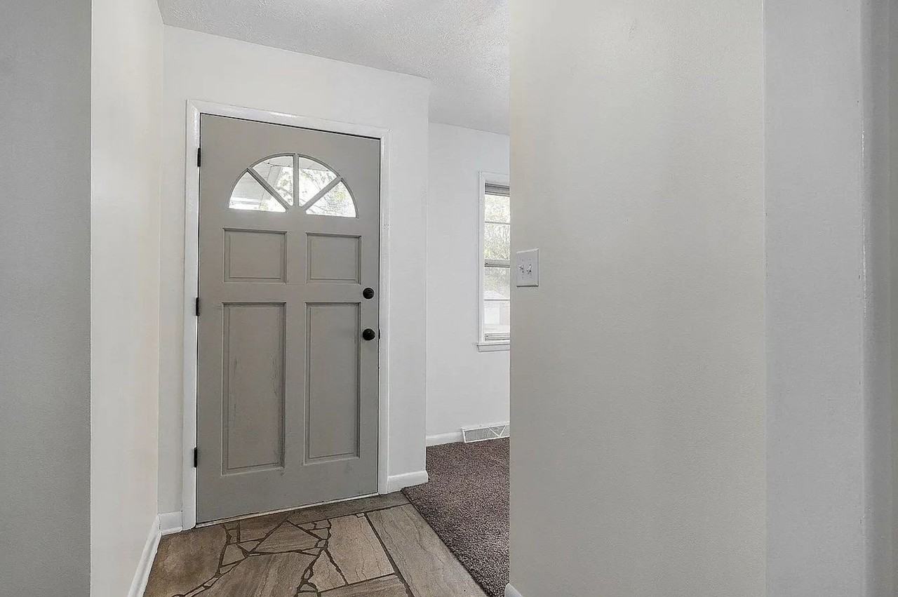 2316 S Barcliff Ave - Photo 3 of 17
