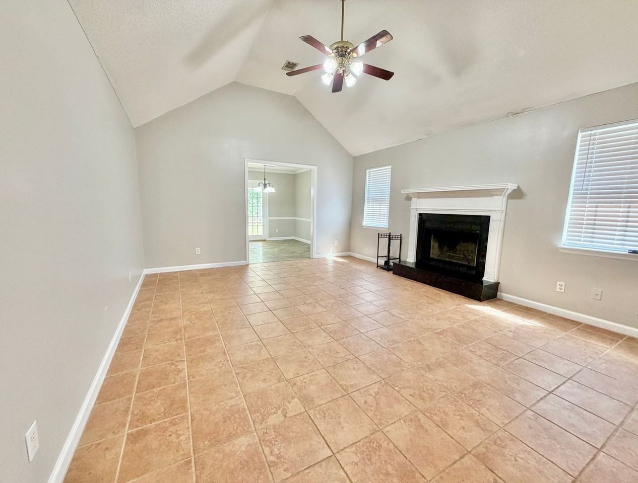 103 Westoak Ct - Photo 7 of 29