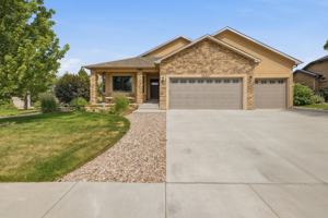 featured image of 12441 Woodruff Dr