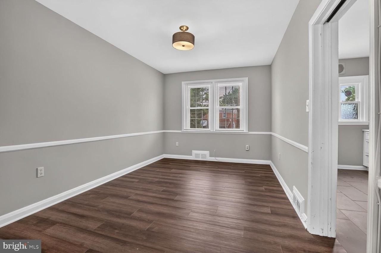 1260 Cedarcroft Rd - Photo 4 of 15