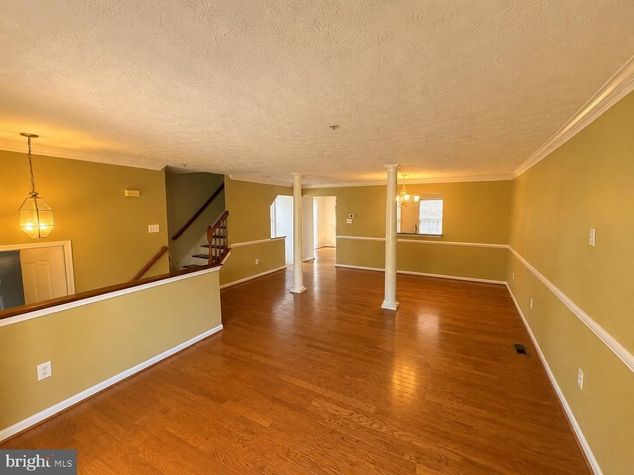 16417 Eves Ct - Photo 3 of 16