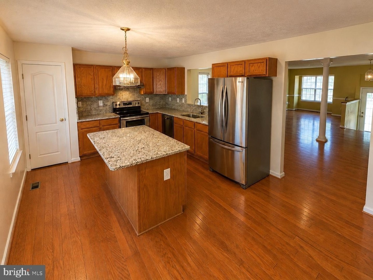 16417 Eves Ct - Photo 5 of 16