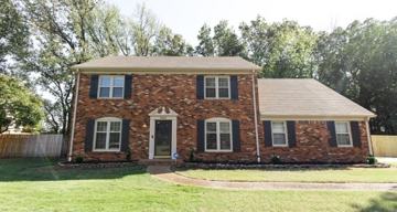 featured image of 3062 Circle Gate Dr