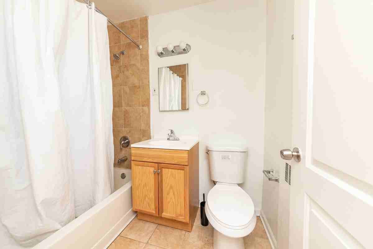 233 Custer Ave #2 - Photo 5 of 13