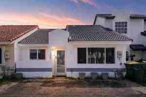 featured image of 1126 Se 13th Ter