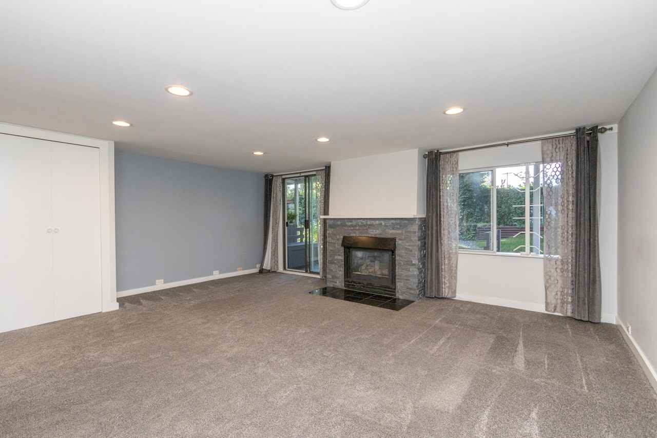 2673 Woodbine Drive - Photo 4 of 24