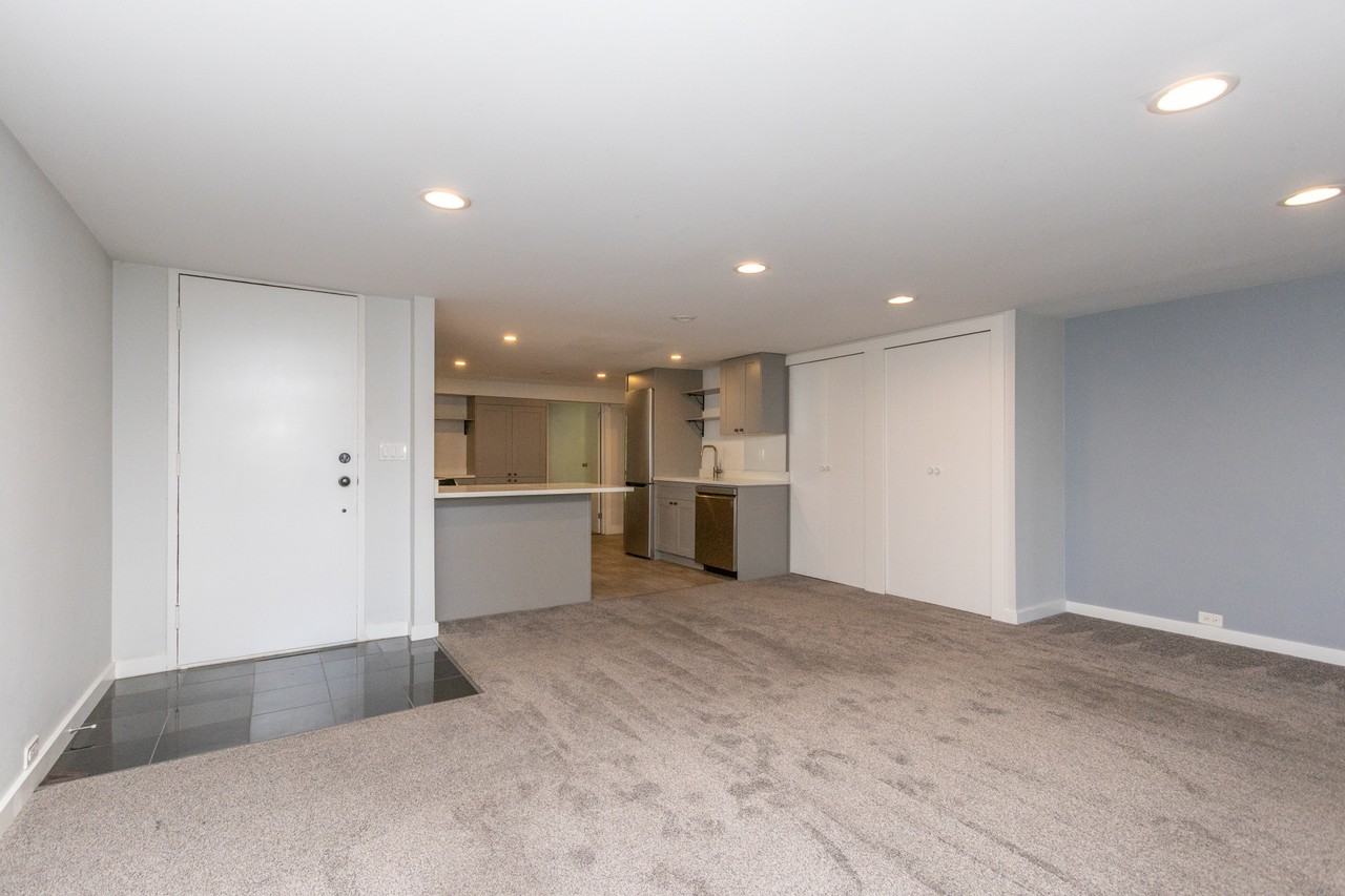 2673 Woodbine Drive - Photo 5 of 24
