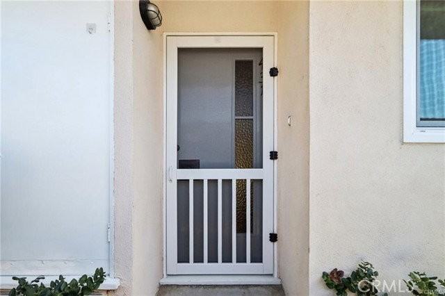 429 Morning Canyon Rd - Photo 2 of 8