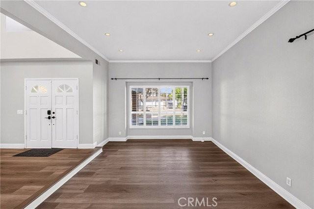 964 Finnell Way - Photo 4 of 8