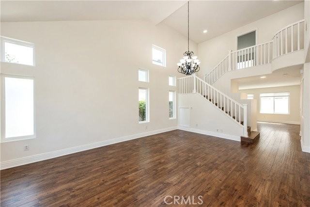 26 Poplar Dr - Photo 4 of 8