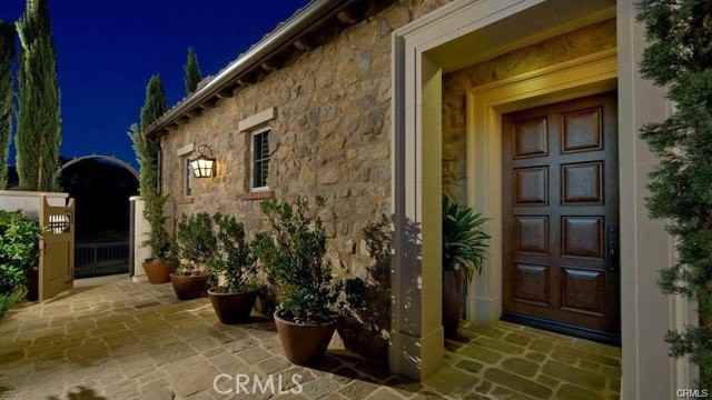 32 Lowland - Photo 2 of 8