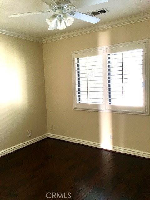 63 Harkness Ave - Photo 3 of 8