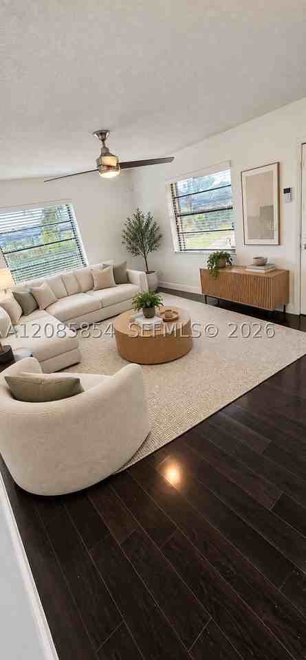 19471 Sw 198th St #B - Photo 4 of 50