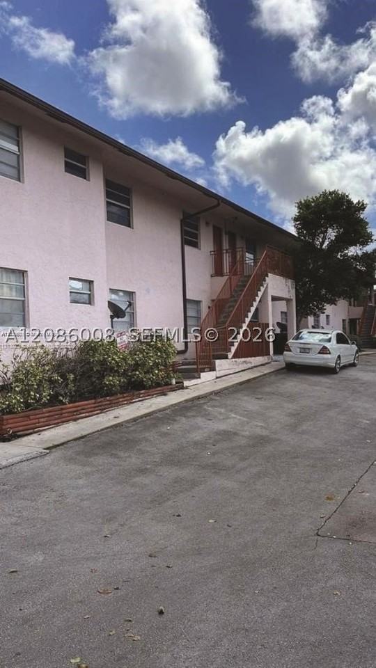 2920 Pierce St #2