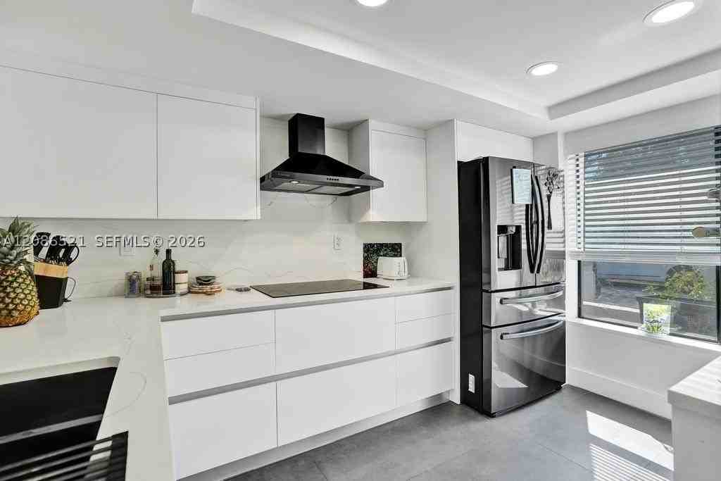 2723 Ne 164th St #77 - Photo 4 of 46