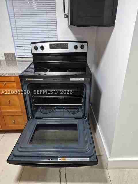 2000 Madison St #3 - Photo 2 of 5