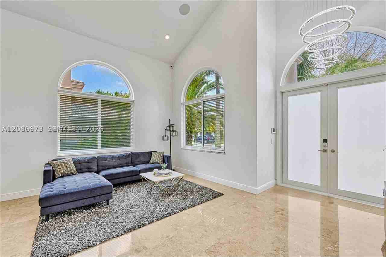 1500 Sw 171st Ter - Photo 4 of 50