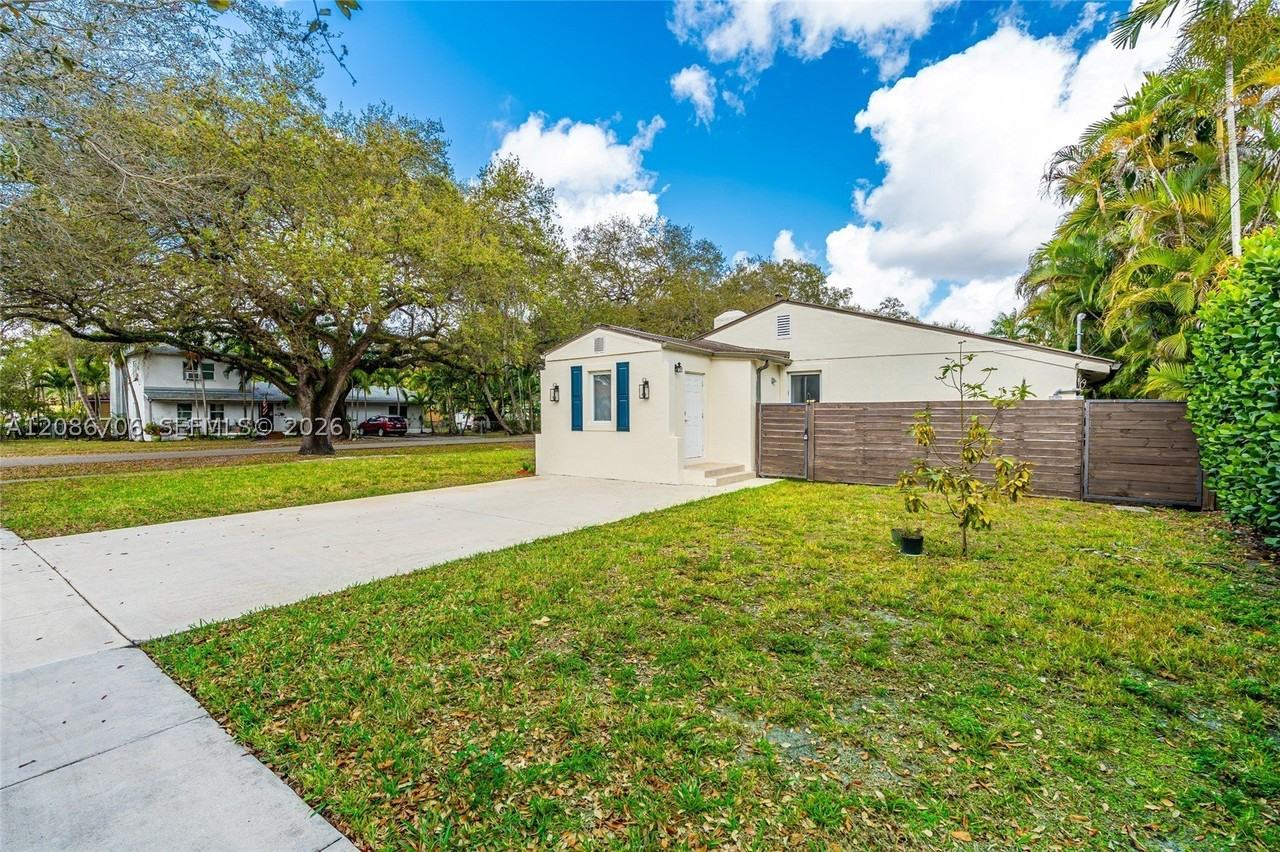 295 De Leon Dr - Photo 6 of 45