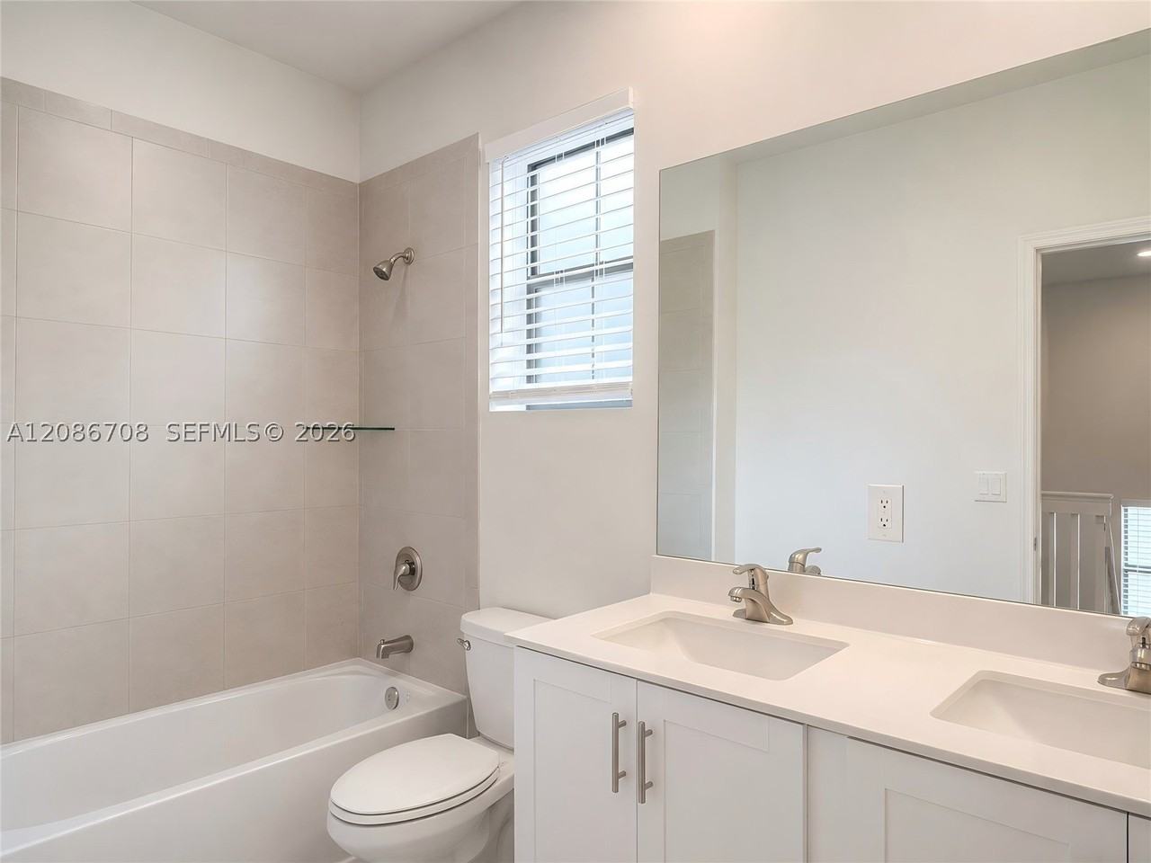 3448 W 110th Ter #3448 - Photo 5 of 18