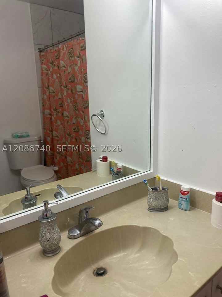 5209 W 24th Ct #5209 - Photo 2 of 10