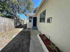 1948 Lincoln St #2 - Photo 1 of 1