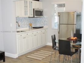 53 Ne 49th St #7A - Photo 1 of 1