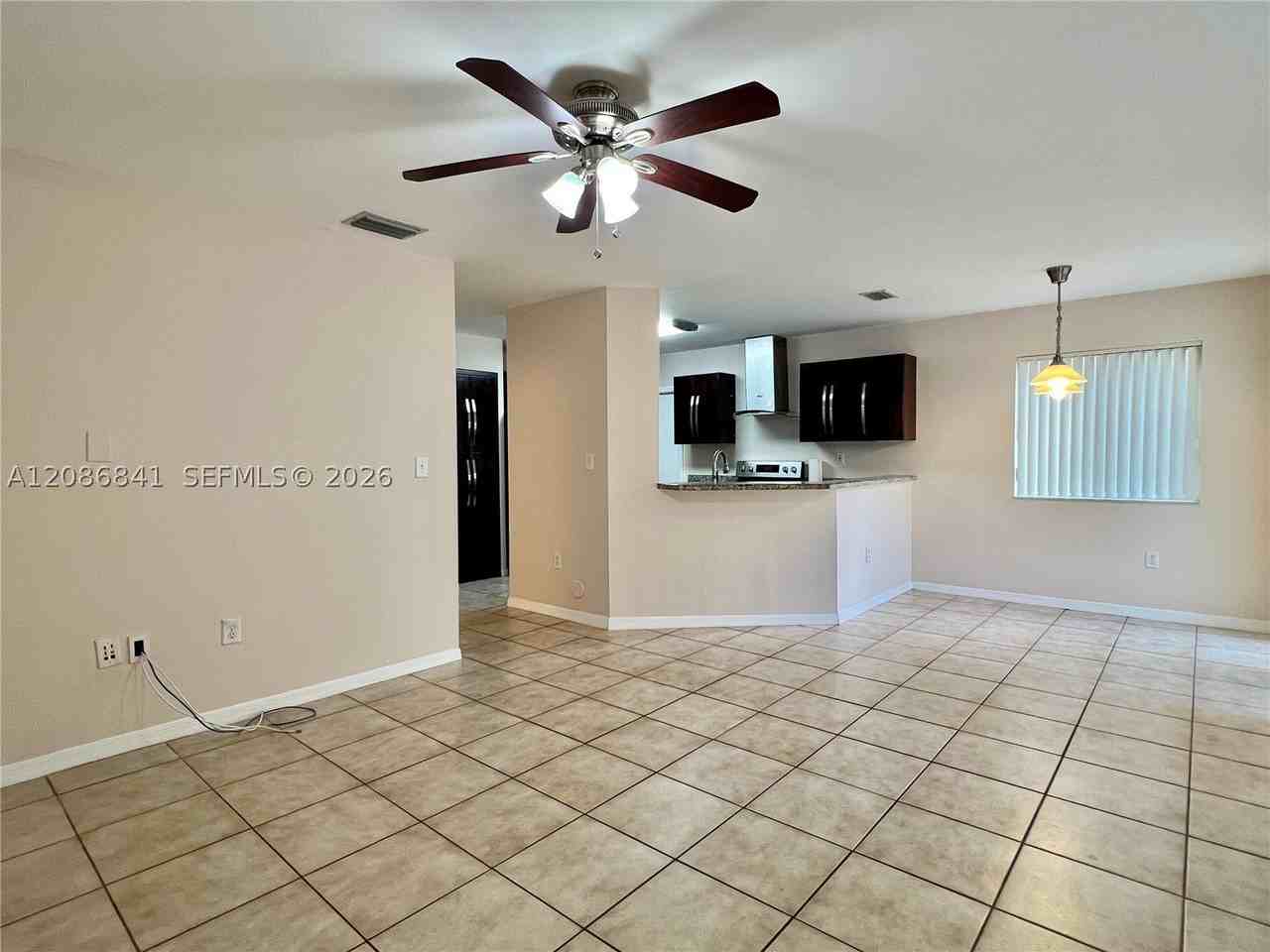 16505 Sw 97th Ter - Photo 6 of 18