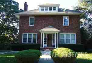 37 Highland Ave #3 - Photo 1 of 1