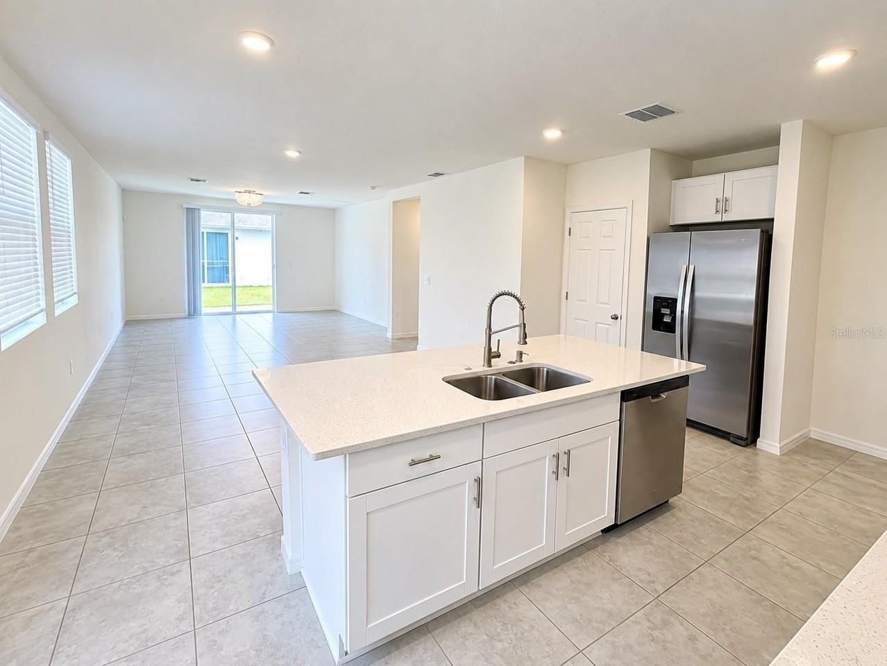 3864 Giorgio Dr - Photo 3 of 14