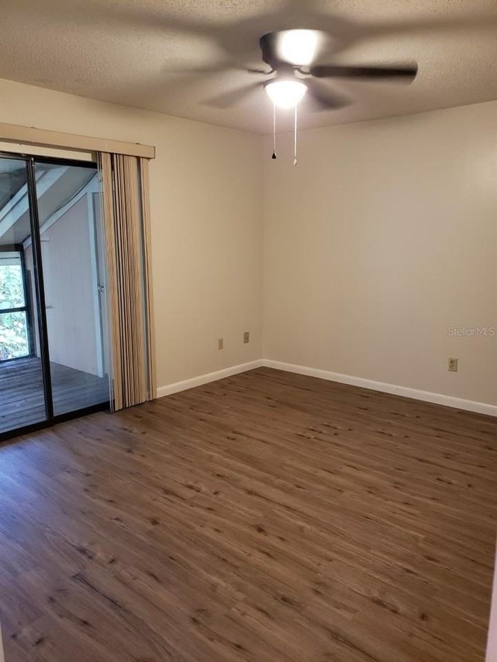 628 Newburyport Ave - Photo 4 of 11