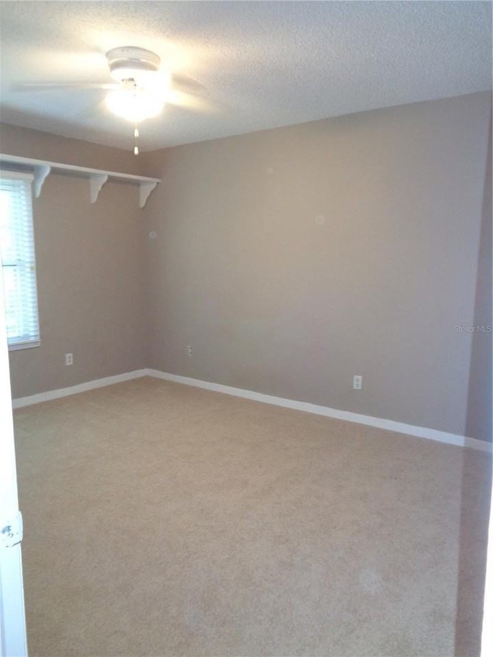 612 Georgetown Dr #C - Photo 6 of 10