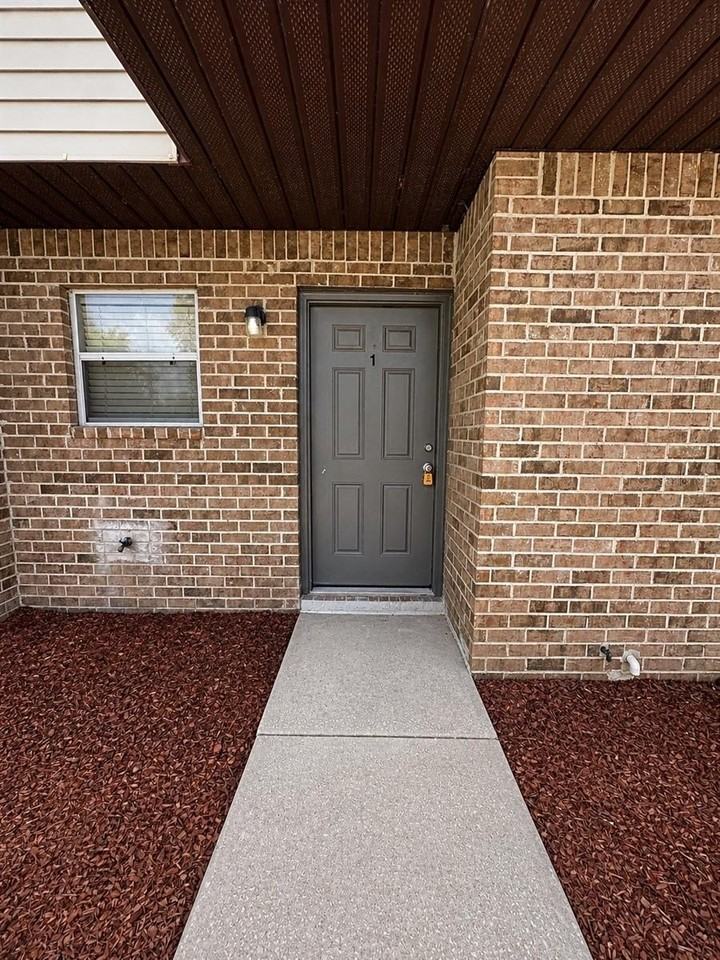 1181 Bentley Rd #1 - Photo 4 of 16